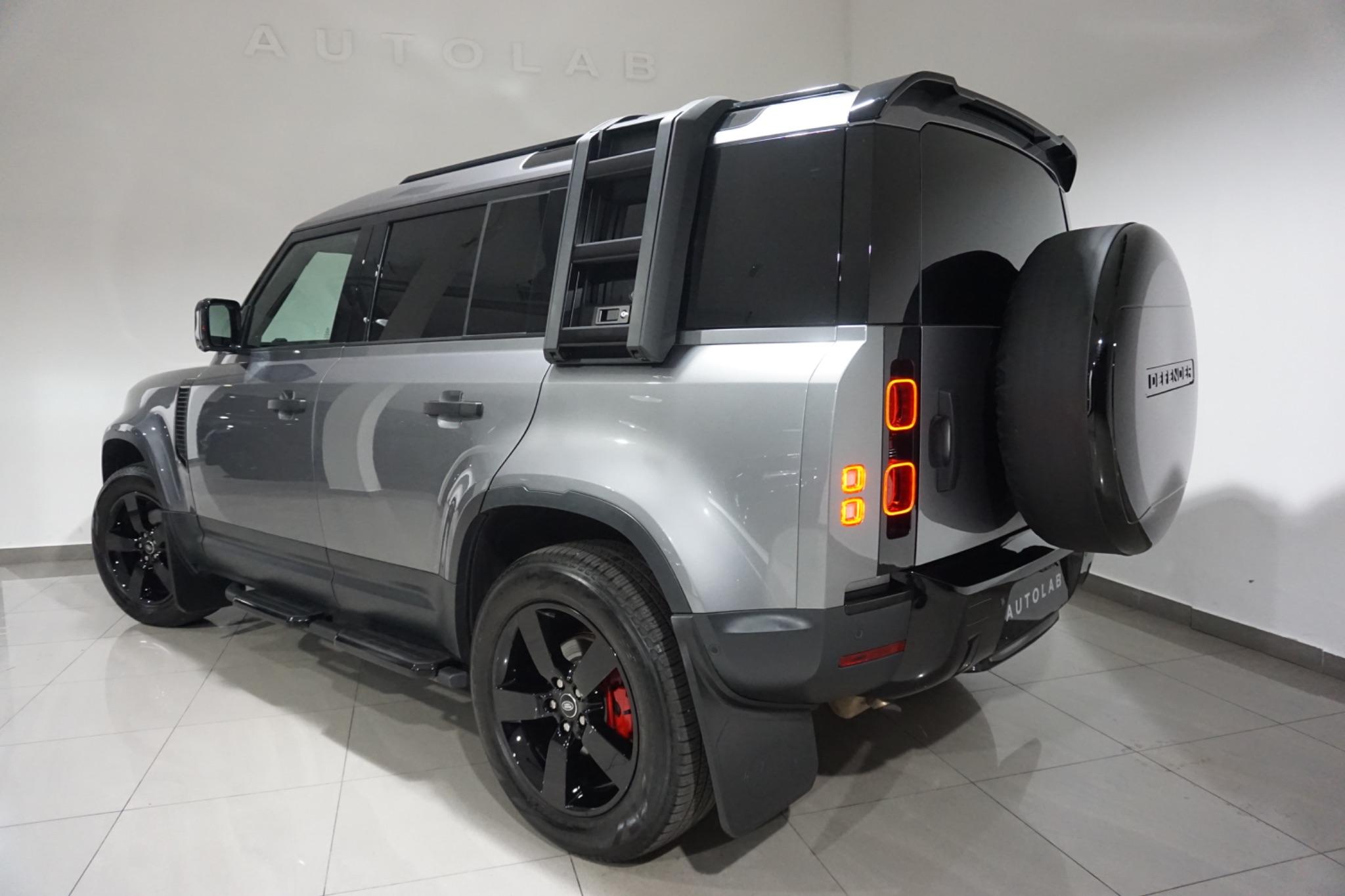 Land Rover Defender 110 3.0 D250 MHEV Hard Top SUV Auto 4WD MWB Euro 6 (s/s) 5dr